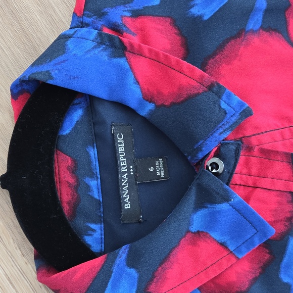 Banana Republic Red and Blue Floral Long Sleeve Dress Size 6 - Picture 4 of 4